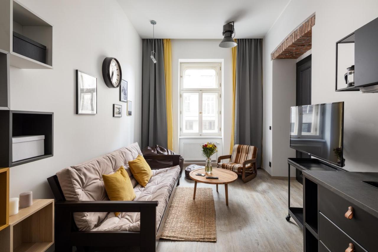 Designer Apartments In New Town By Prague Days - "Included Everything We Needed And More" Exterior foto